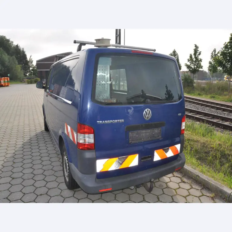 Betriebsausstattung aus dem Hafenumfeld/ Wasserbau-3