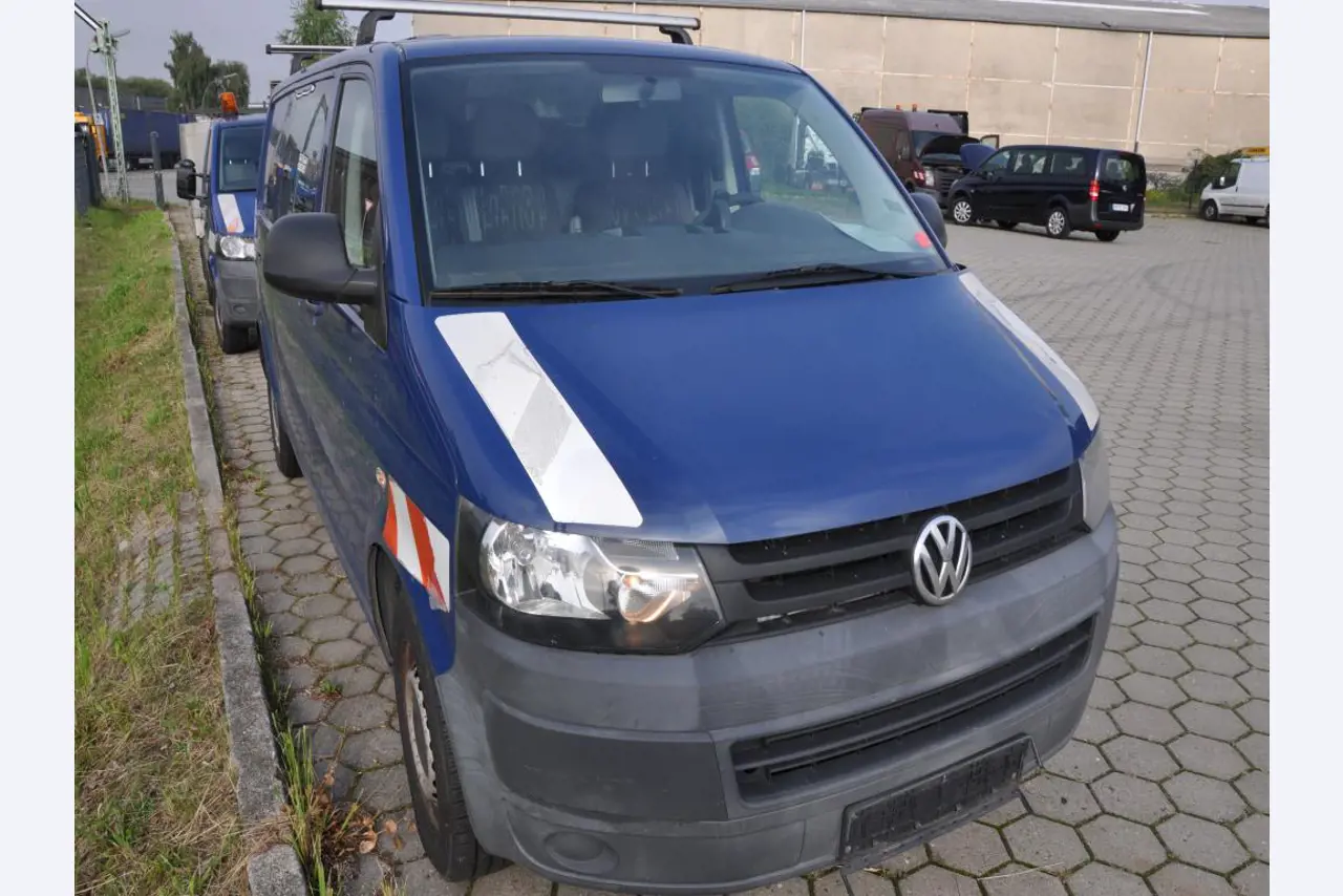 Betriebsausstattung aus dem Hafenumfeld/ Wasserbau-5