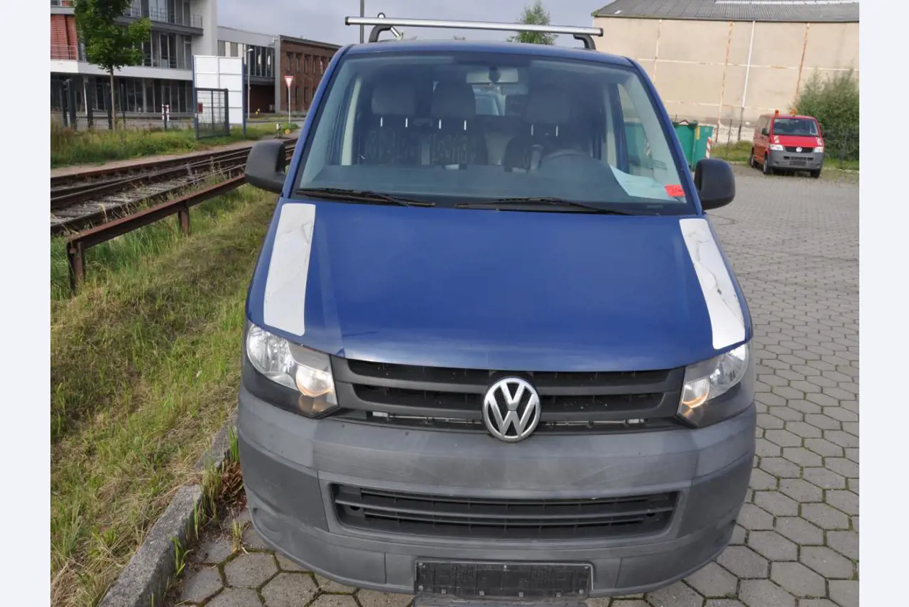 Betriebsausstattung aus dem Hafenumfeld/ Wasserbau-6