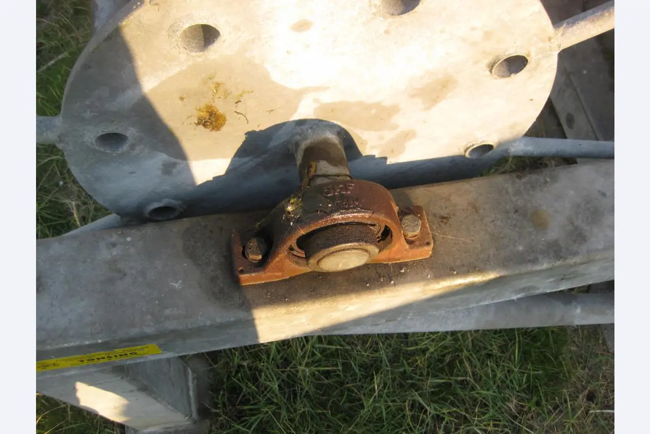 Betriebsausstattung aus dem Hafenumfeld/ Wasserbau-2