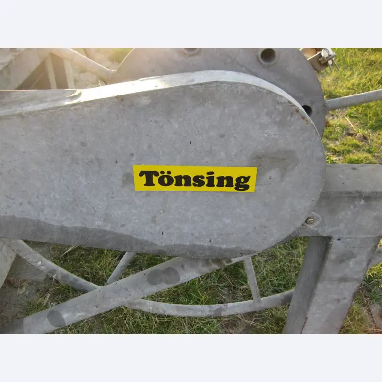 Betriebsausstattung aus dem Hafenumfeld/ Wasserbau-5