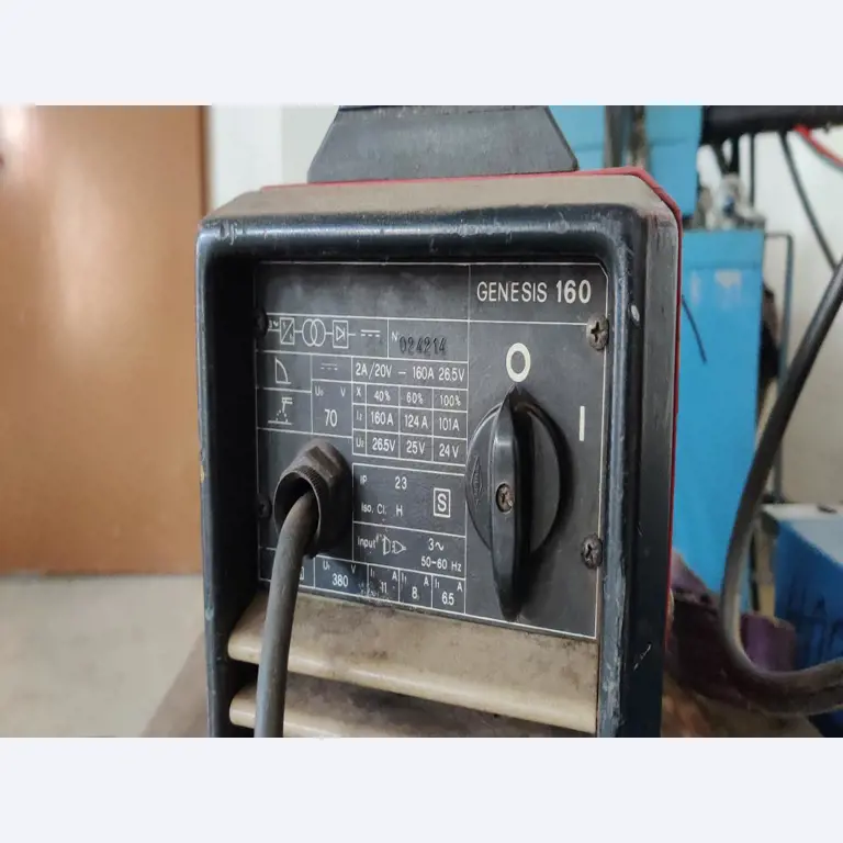 Wyposażenie warsztatowe/kanalizacyjne z terenu portu-2