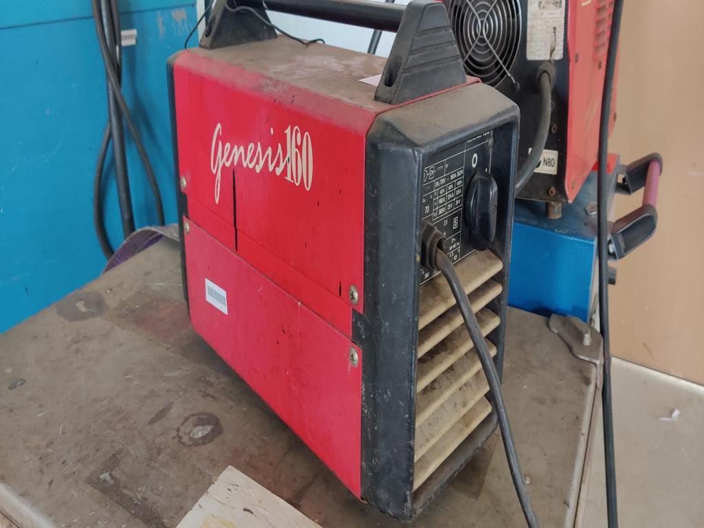 Wyposażenie warsztatowe/kanalizacyjne z terenu portu-1