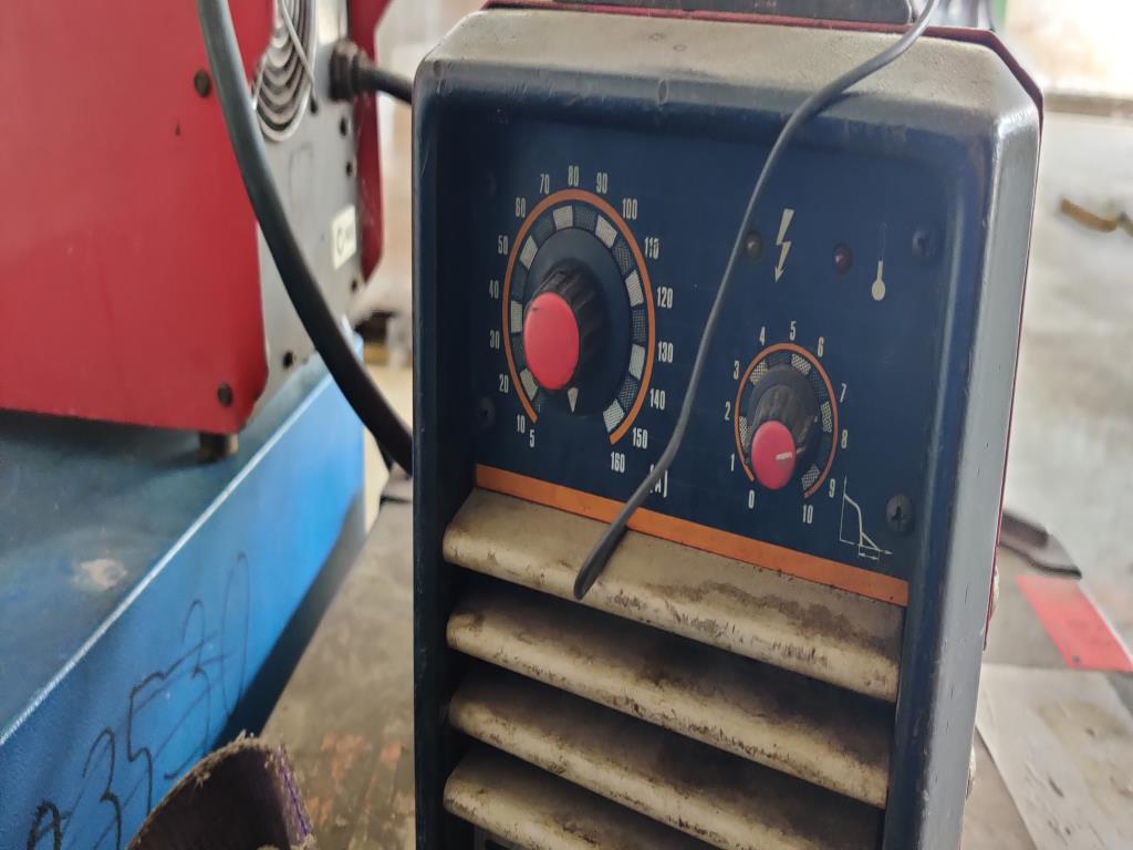 Wyposażenie warsztatowe/kanalizacyjne z terenu portu-5