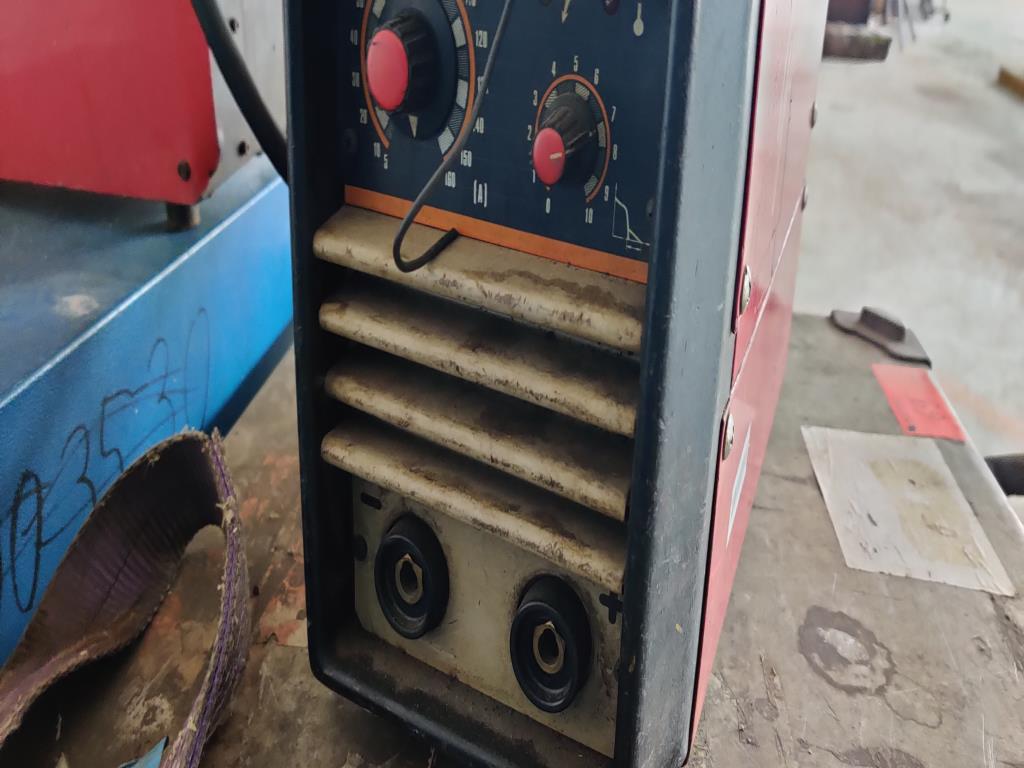 Wyposażenie warsztatowe/kanalizacyjne z terenu portu-6