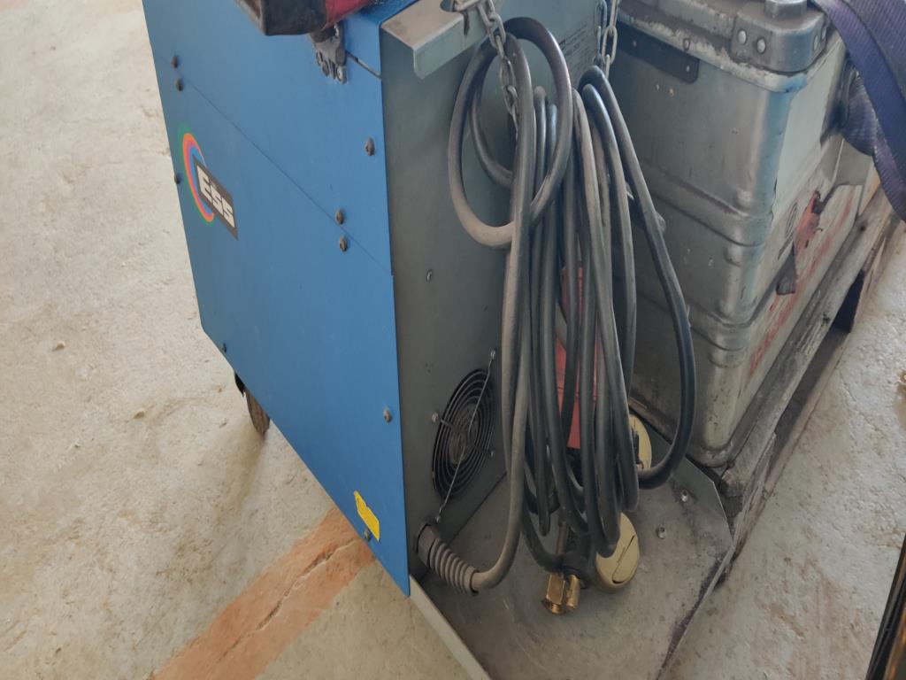 Dílenské/instalatérské vybavení z oblasti přístavu-3