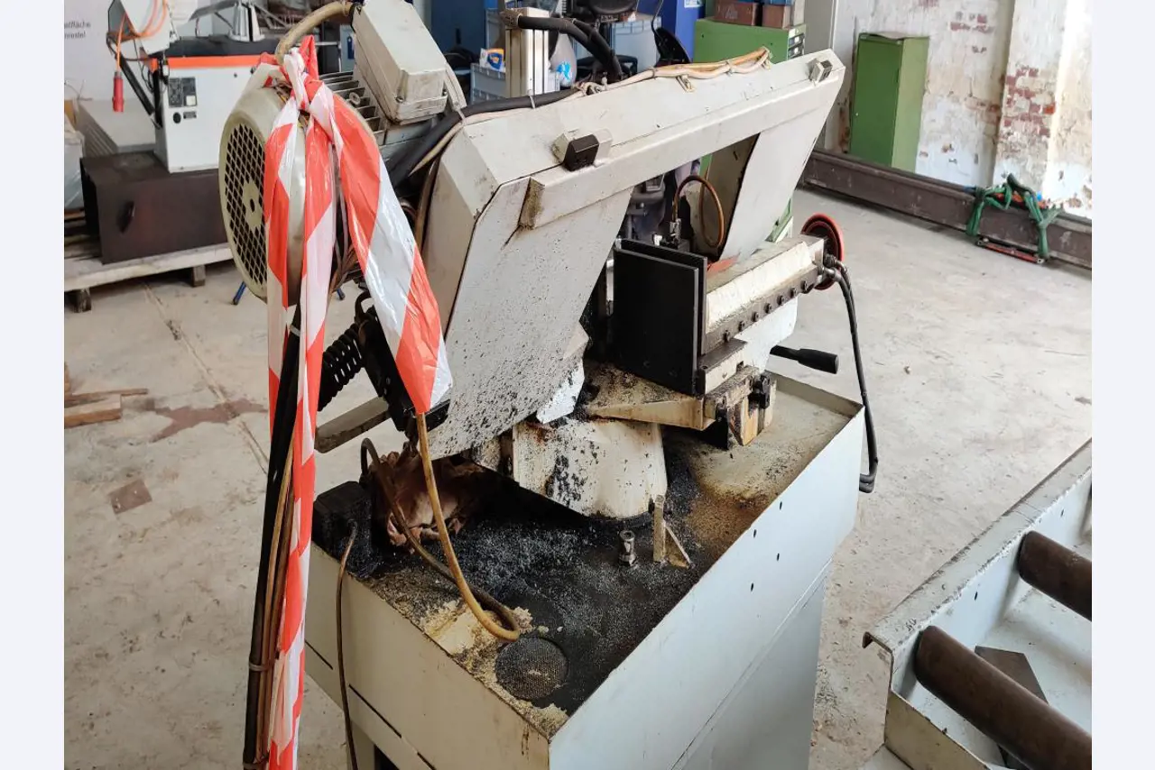 Workshop/plumbing equipment from the harbour area-10