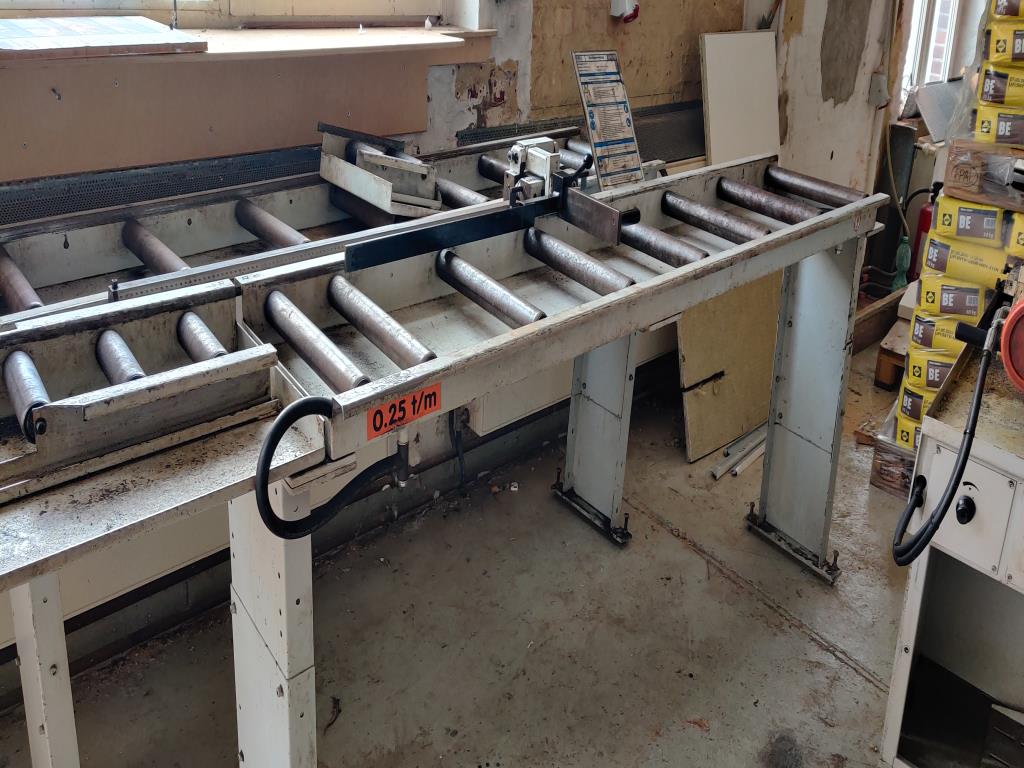 Dílenské/instalatérské vybavení z oblasti přístavu-11