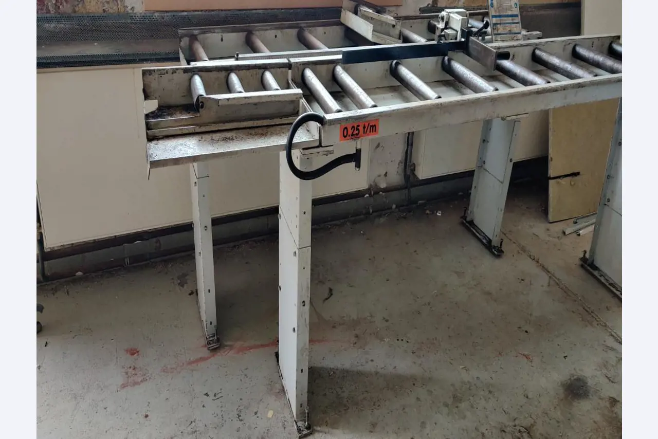 Workshop/plumbing equipment from the harbour area-12