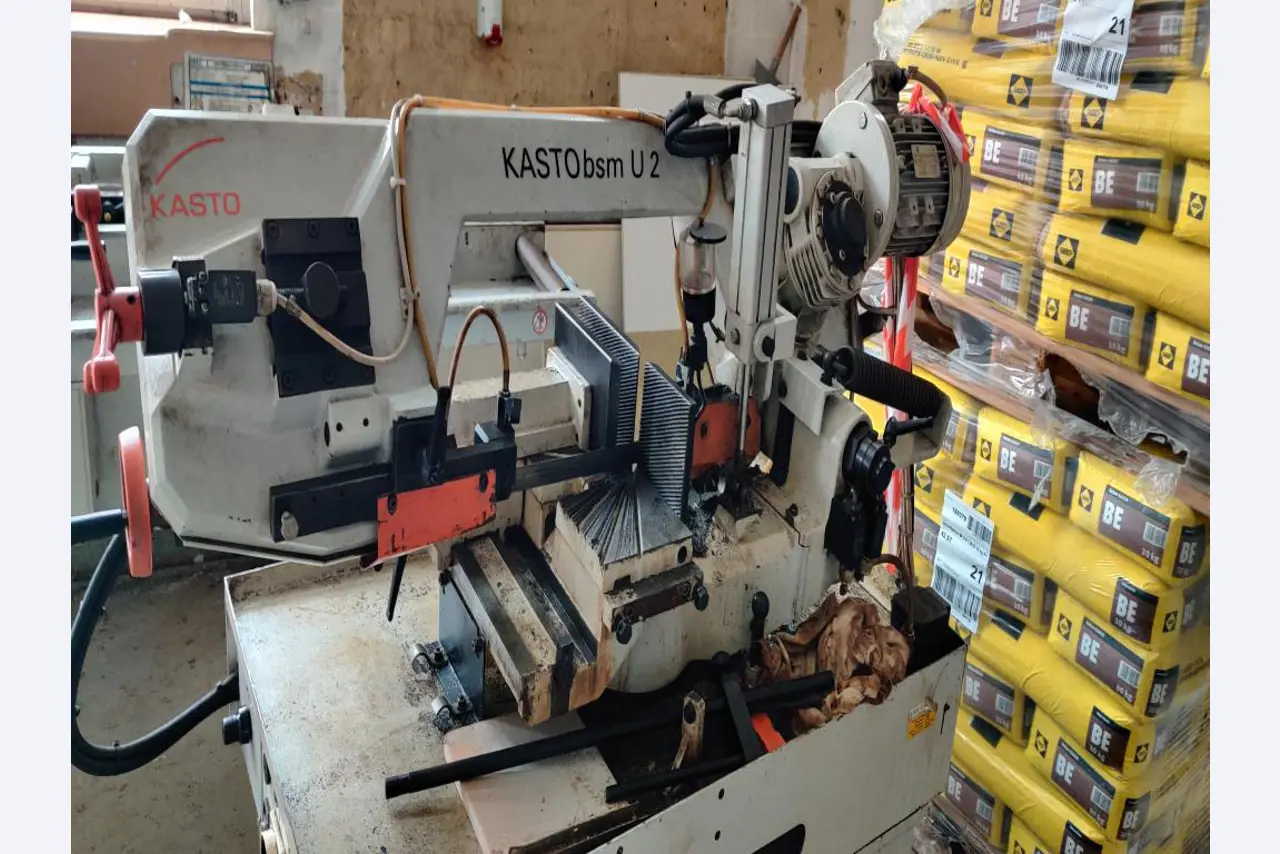 Workshop/plumbing equipment from the harbour area-1