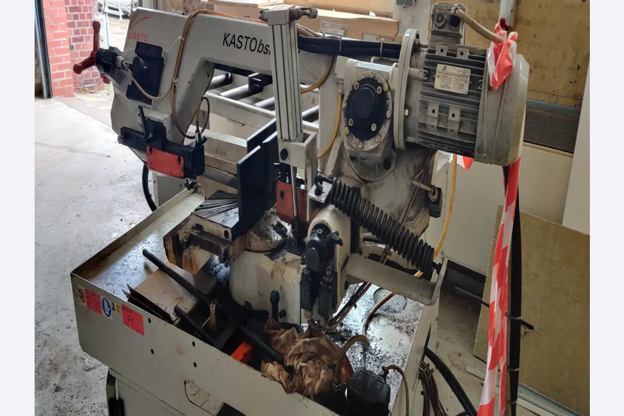 Workshop/plumbing equipment from the harbour area-2