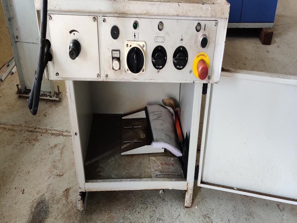 Dílenské/instalatérské vybavení z oblasti přístavu-5