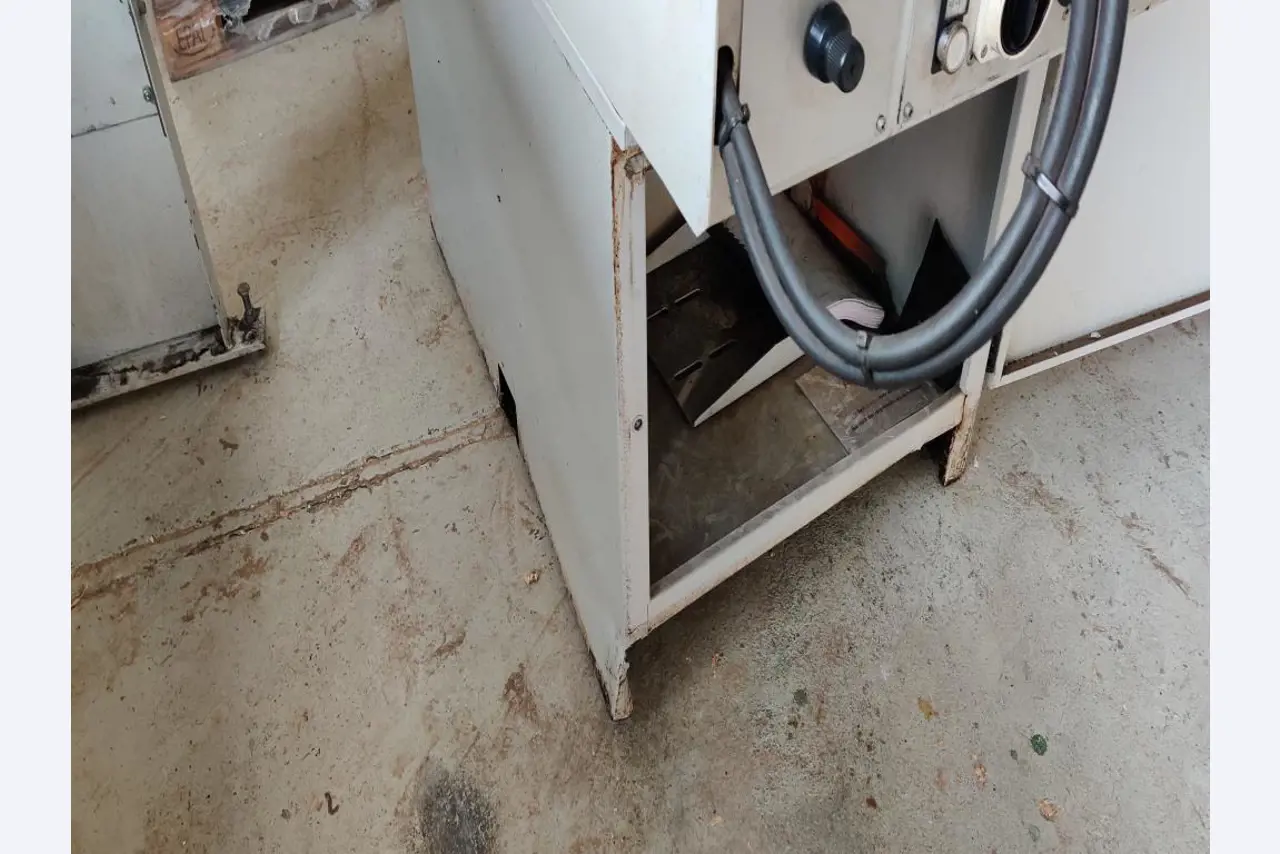 Workshop/plumbing equipment from the harbour area-6