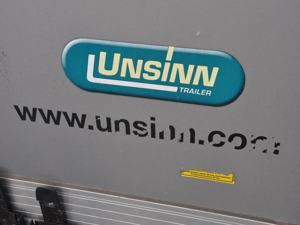 Equipos de taller y fontanería de la zona portuaria-4