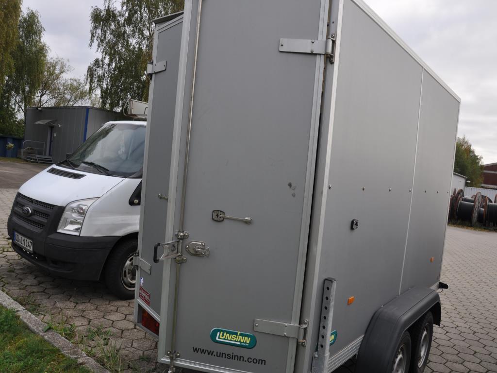 Equipos de taller y fontanería de la zona portuaria-7