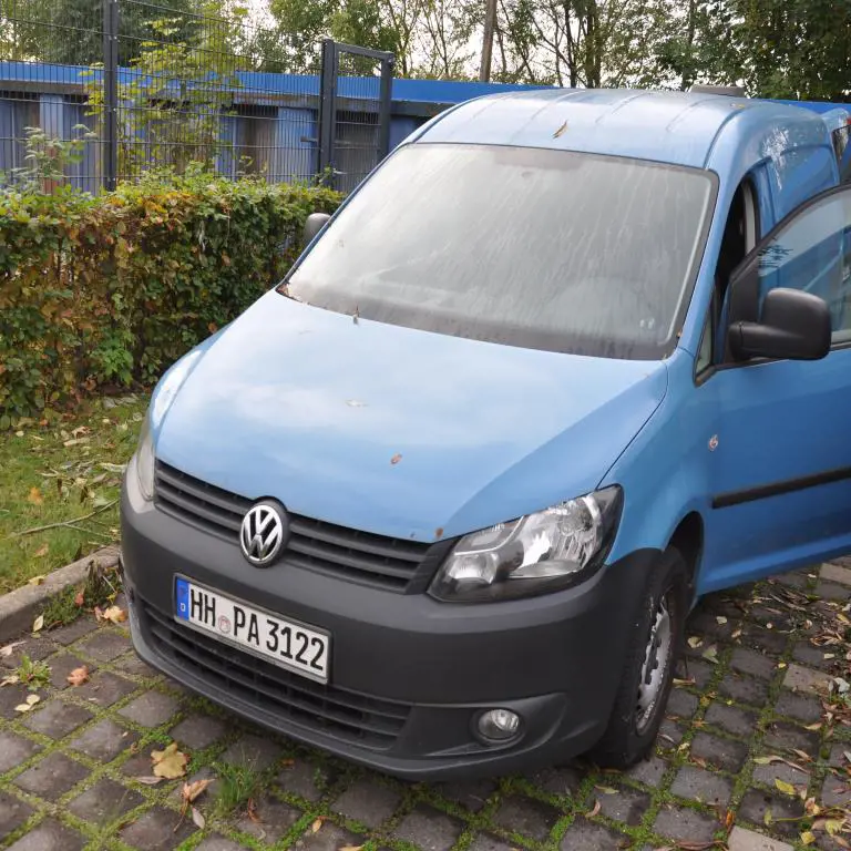 Passenger car (ex HH-PA 3122) VW Caddy 2KN