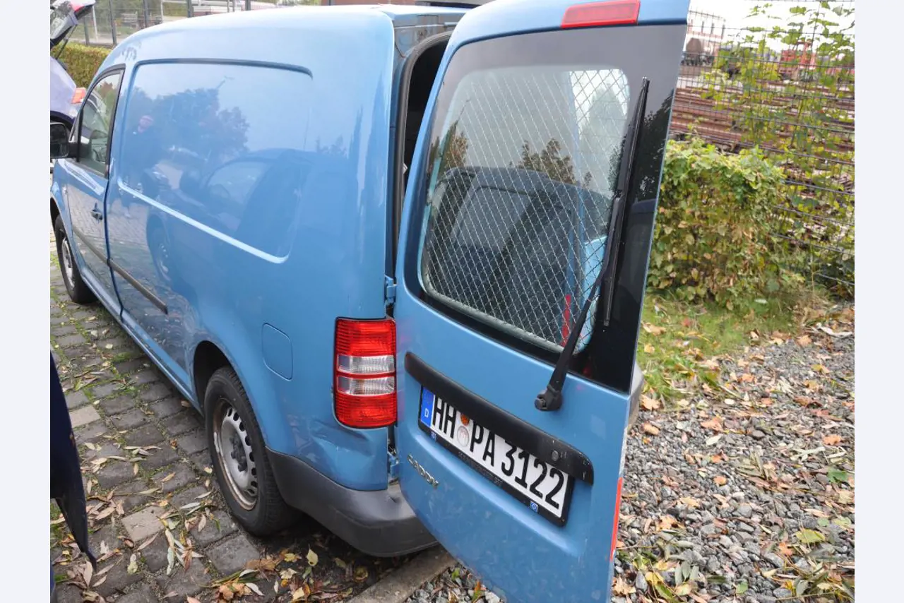 Workshop/plumbing equipment from the harbour area-2