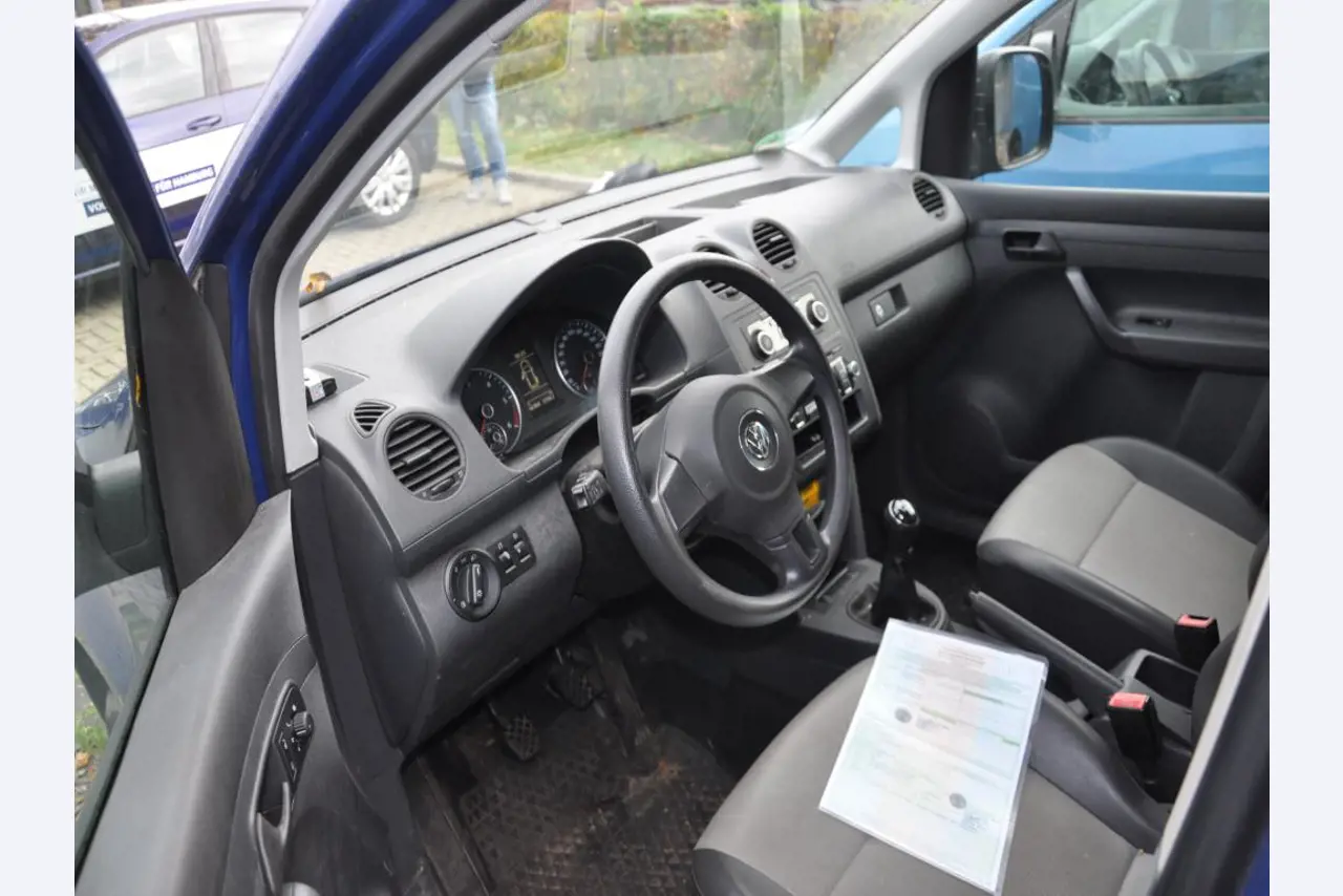 Workshop/plumbing equipment from the harbour area-10