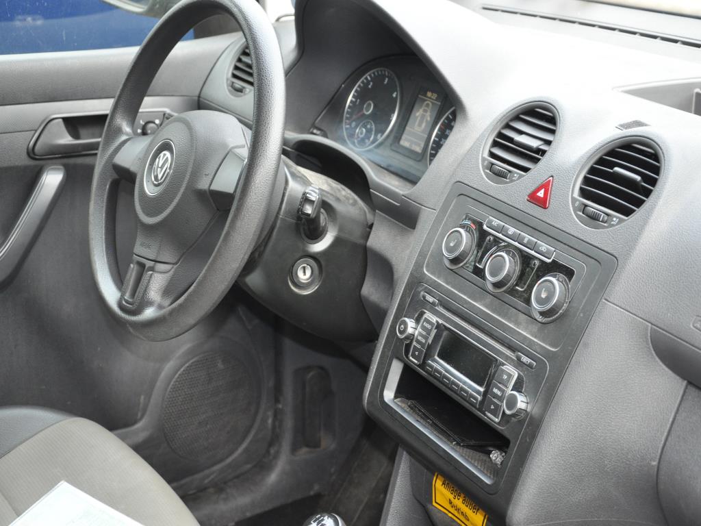 Dílenské/instalatérské vybavení z oblasti přístavu-12