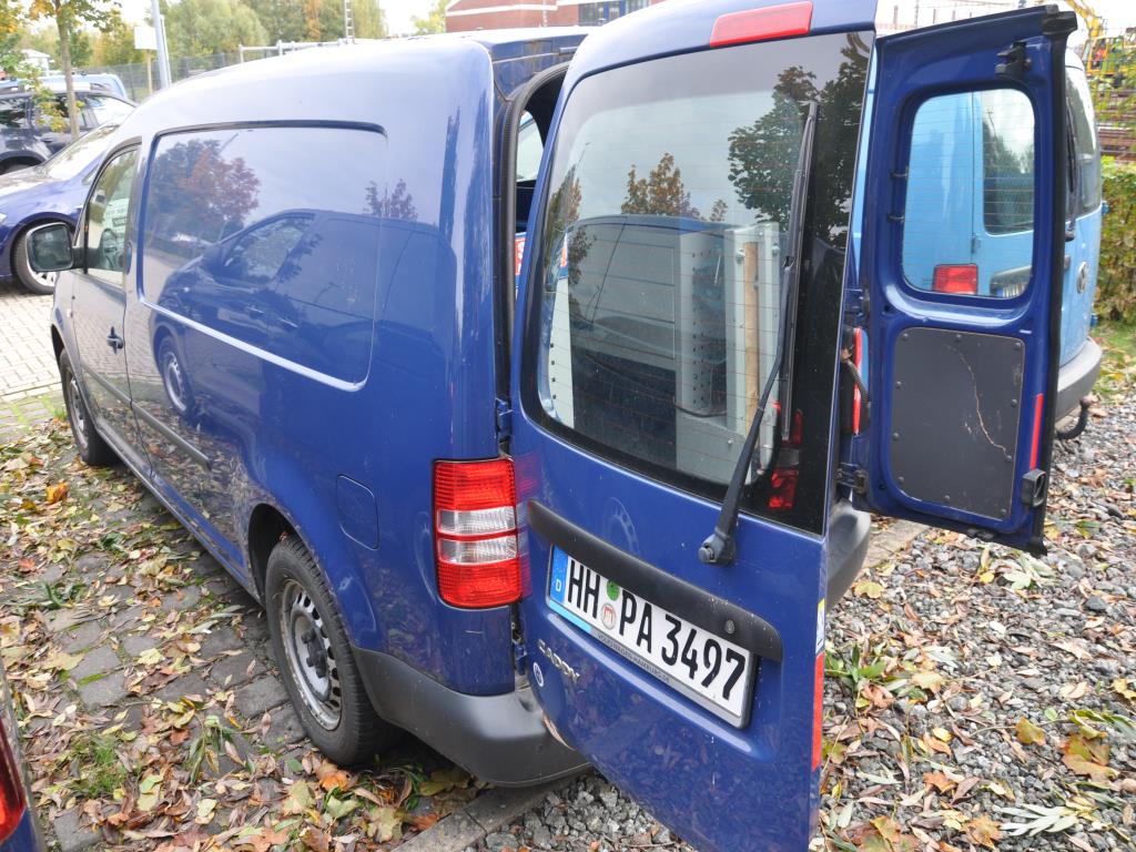 Dílenské/instalatérské vybavení z oblasti přístavu-2