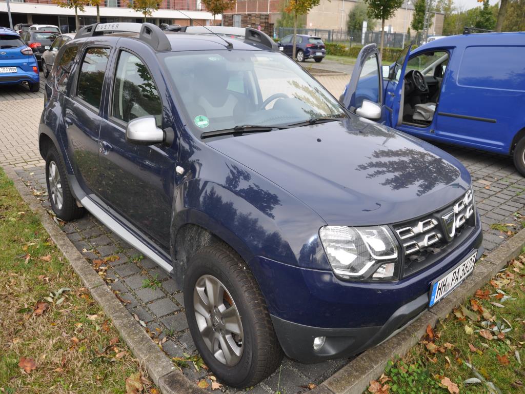 Equipos de taller y fontanería de la zona portuaria-6