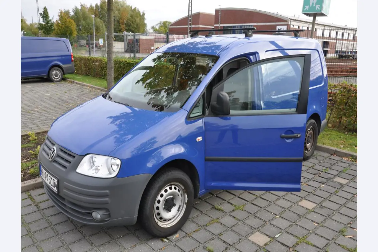 Workshop/plumbing equipment from the harbour area-1