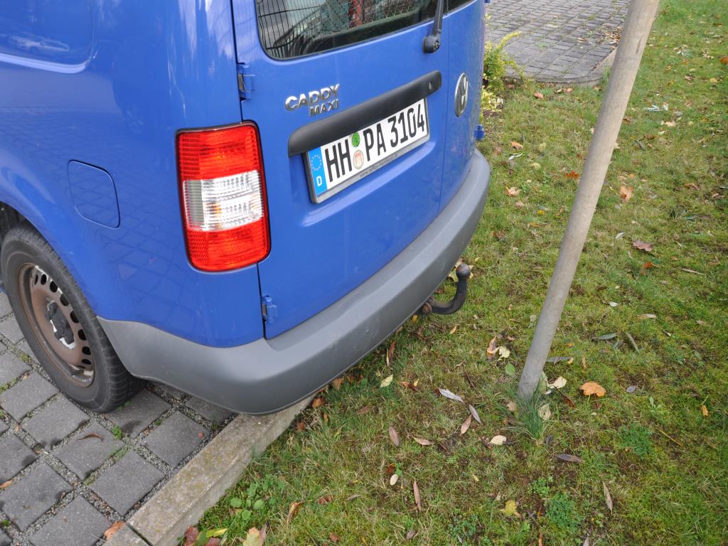 Equipos de taller y fontanería de la zona portuaria-3