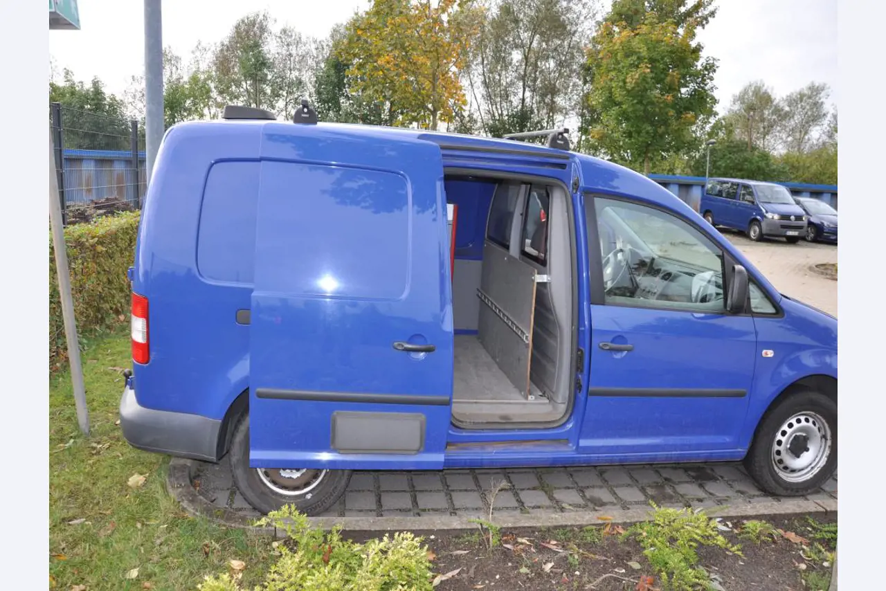 Workshop/plumbing equipment from the harbour area-6