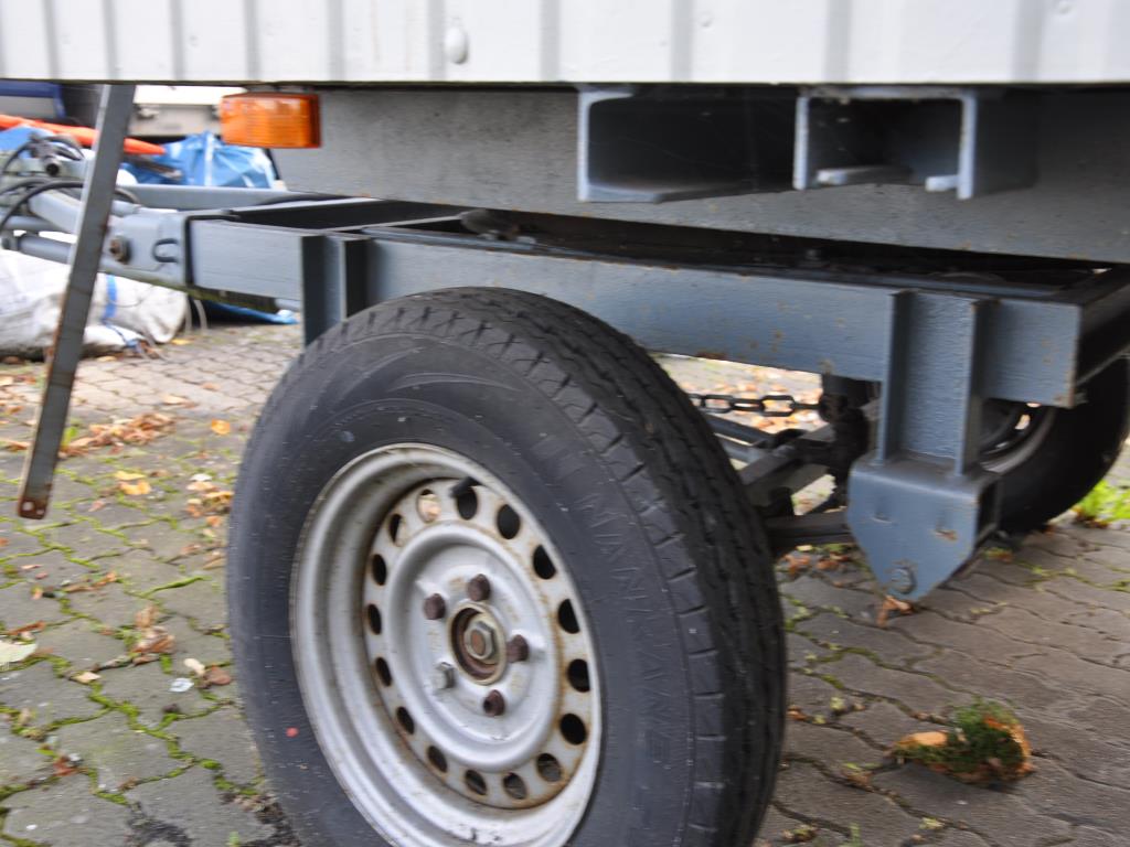 Različna oprema za menze in delavnice z območja pristanišča-21