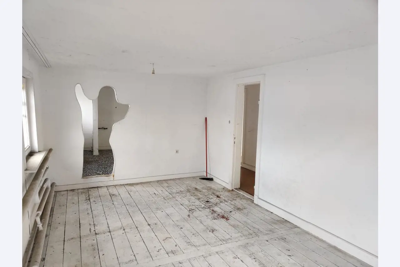 Werkstatt/ Klempnereinrichtung aus dem Hafenumfeld-33