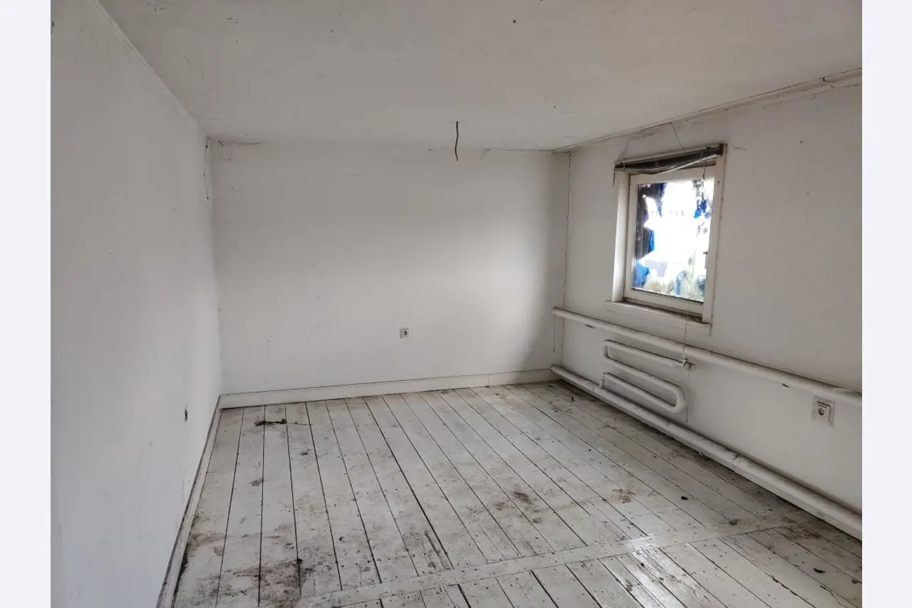 Werkstatt/ Klempnereinrichtung aus dem Hafenumfeld-40