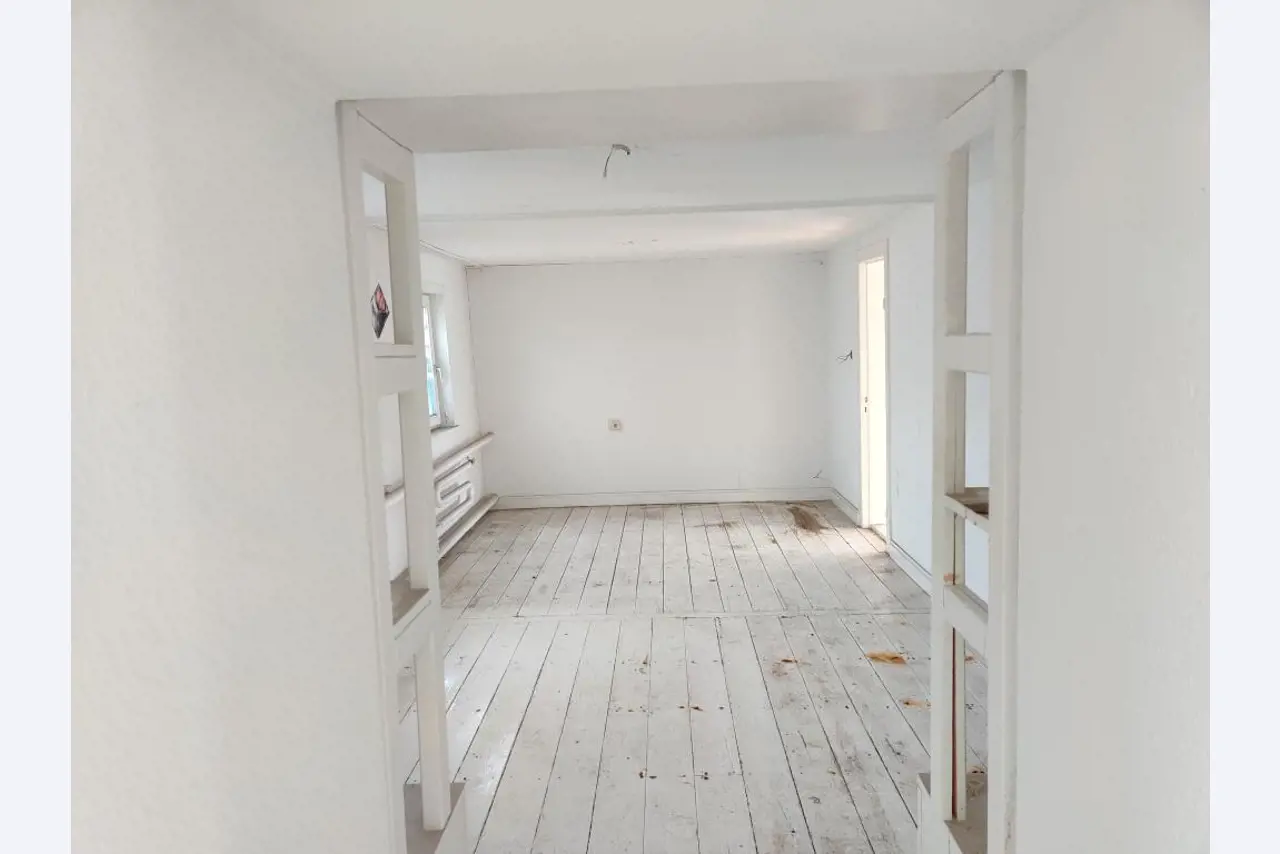 Werkstatt/ Klempnereinrichtung aus dem Hafenumfeld-53