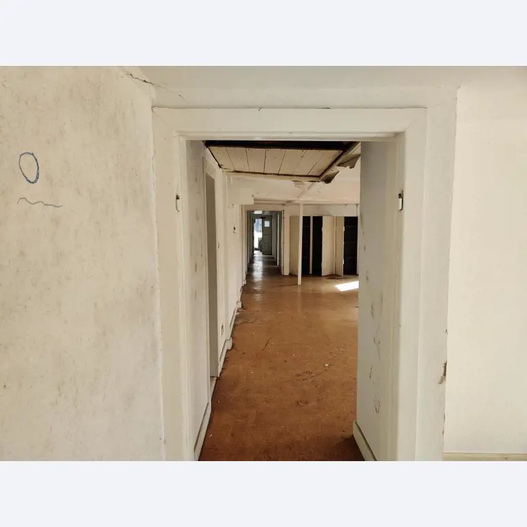 Werkstatt/ Klempnereinrichtung aus dem Hafenumfeld-59
