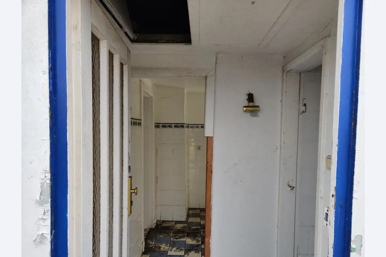 Werkstatt/ Klempnereinrichtung aus dem Hafenumfeld-75