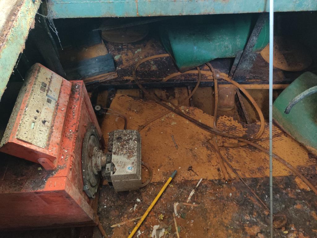 Equipamento de oficina/canalização da zona portuária-79