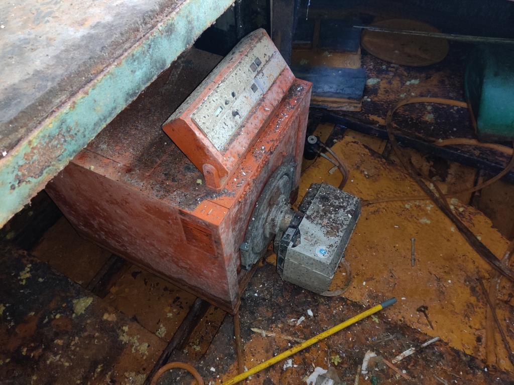 Equipamento de oficina/canalização da zona portuária-80