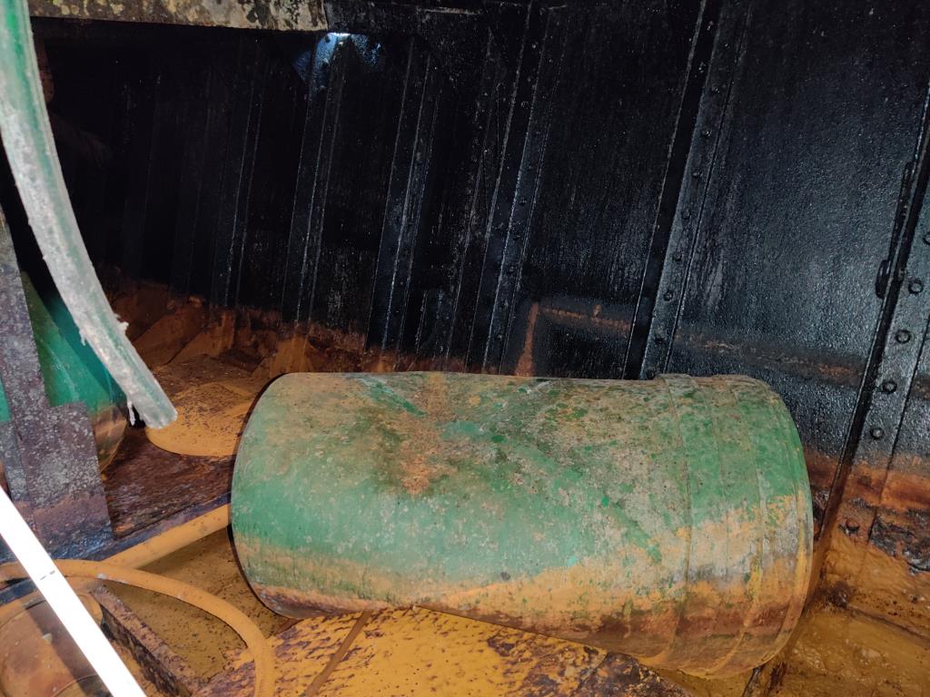 Equipamento de oficina/canalização da zona portuária-86