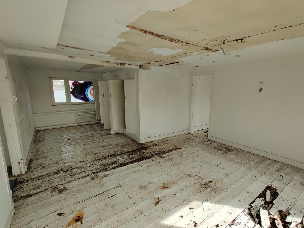 Equipamento de oficina/canalização da zona portuária-88