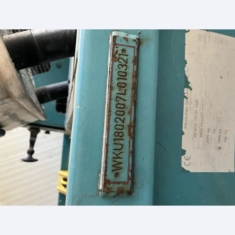 div. Kantineneinrichtung sowie Werkstattzubehör aus dem Hafenumfeld-30