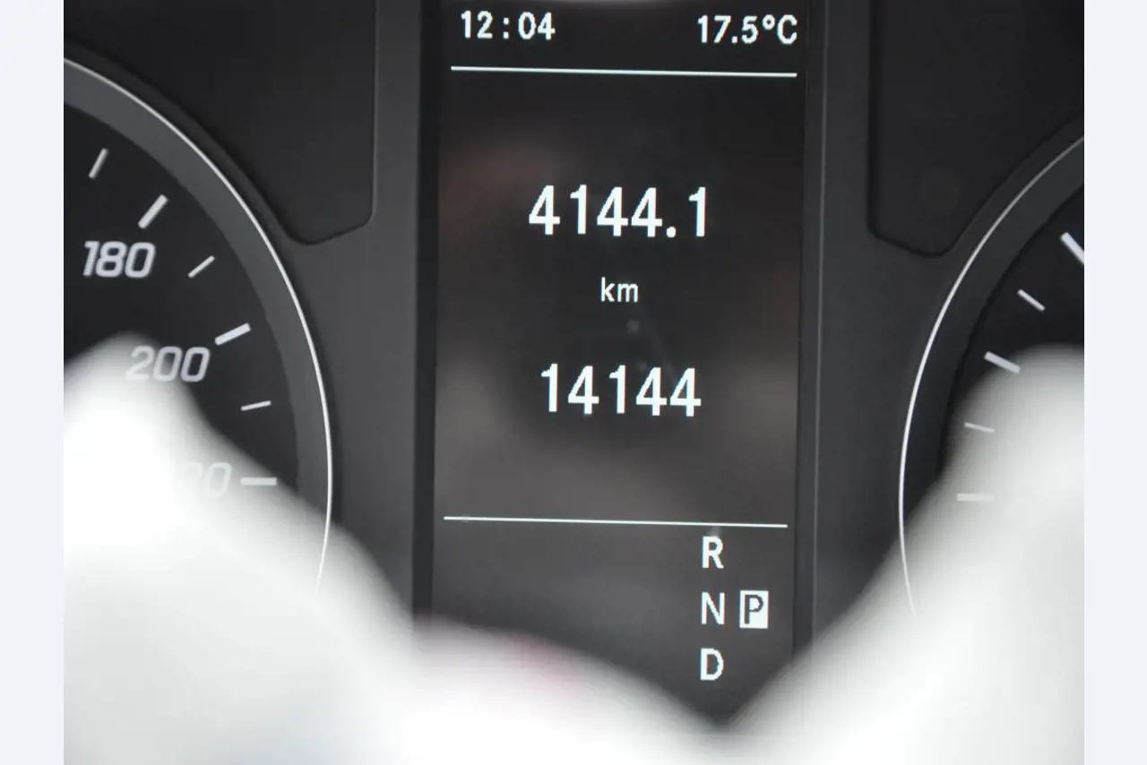 div. Kantineneinrichtung sowie Werkstattzubehör aus dem Hafenumfeld-11