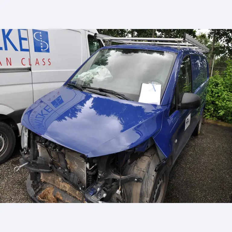 div. Kantineneinrichtung sowie Werkstattzubehör aus dem Hafenumfeld-1