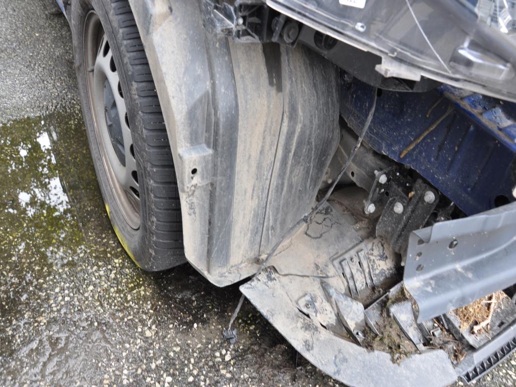 various canteen equipment and workshop accessories from the port area-20