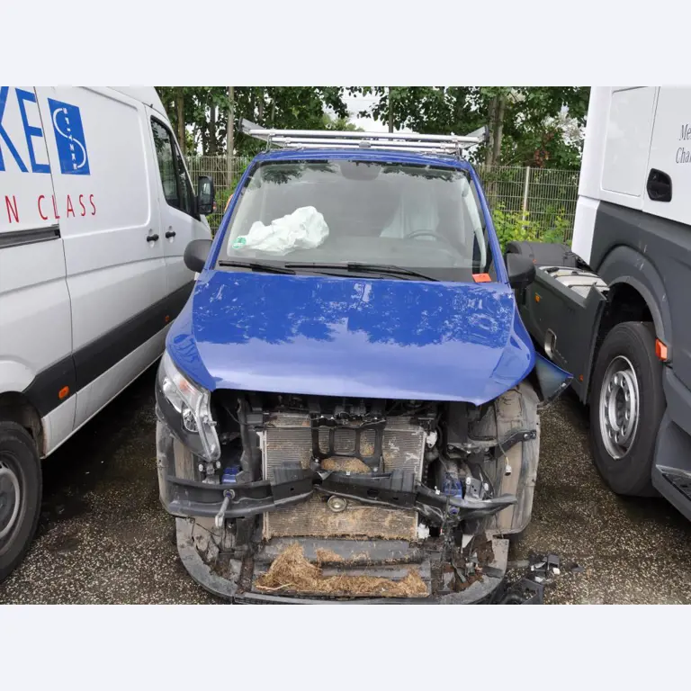 div. Kantineneinrichtung sowie Werkstattzubehör aus dem Hafenumfeld-4