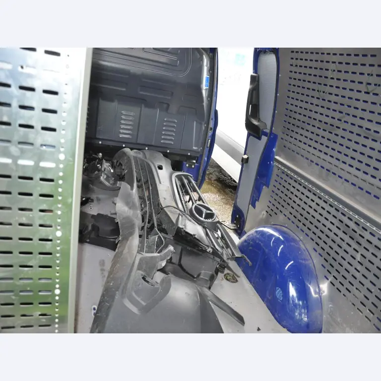 div. Kantineneinrichtung sowie Werkstattzubehör aus dem Hafenumfeld-9