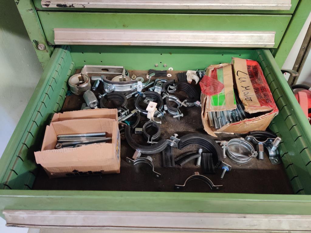 Equipos de taller y fontanería de la zona portuaria-7