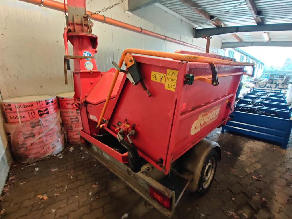 div. Kantineneinrichtung sowie Werkstattzubehör aus dem Hafenumfeld-1