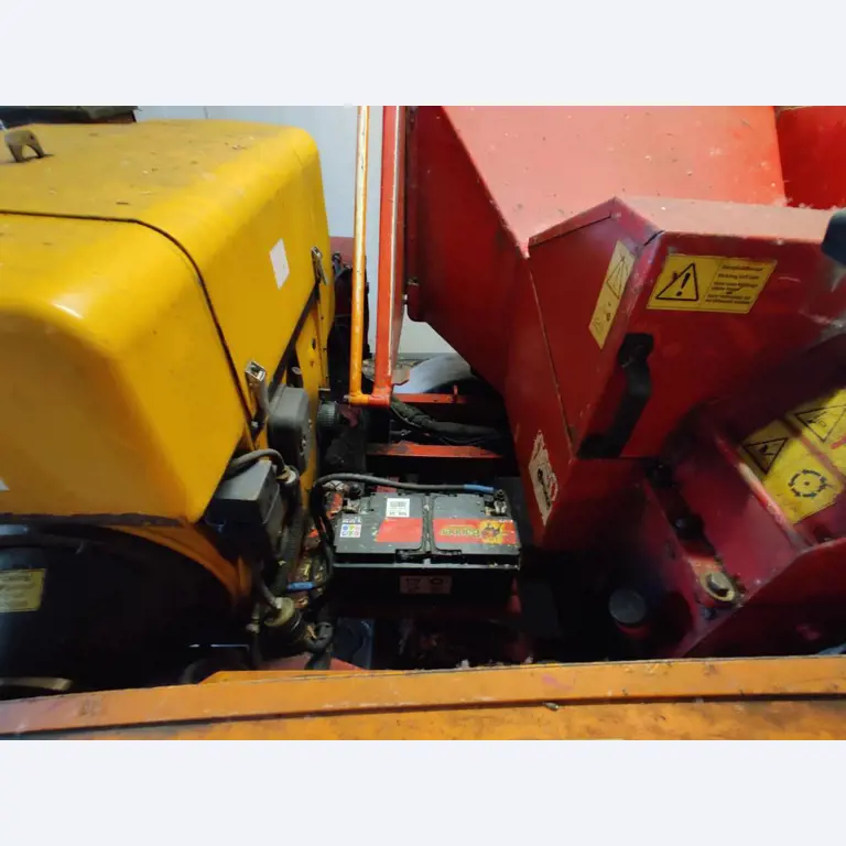 Werkplaats/benodigdheden voor loodgieterswerk uit het havengebied-5