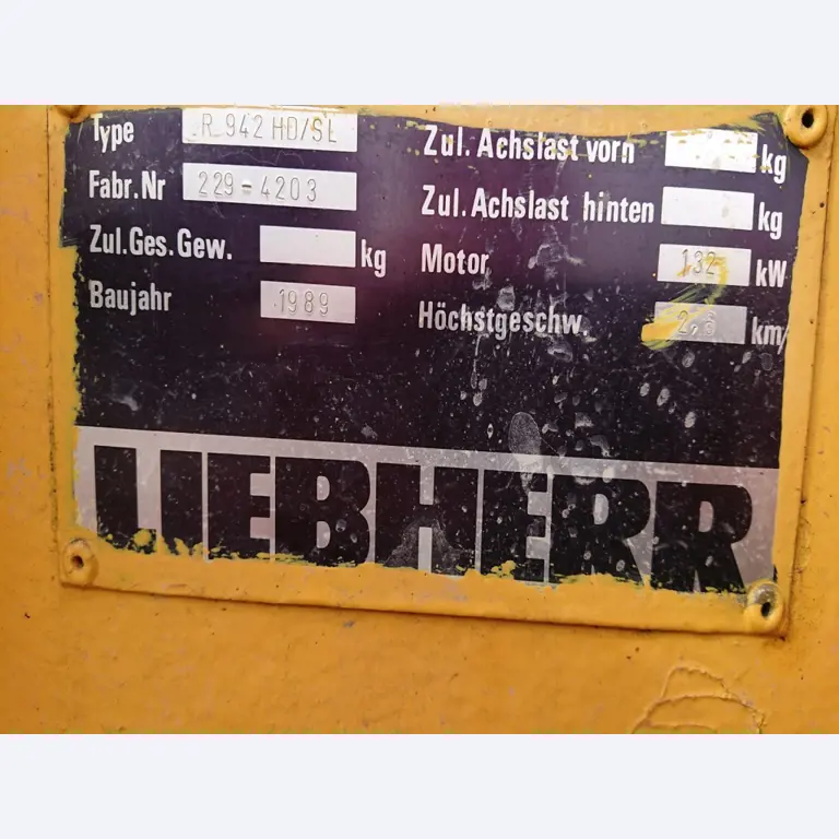 Različna oprema za menze in delavnice z območja pristanišča-6