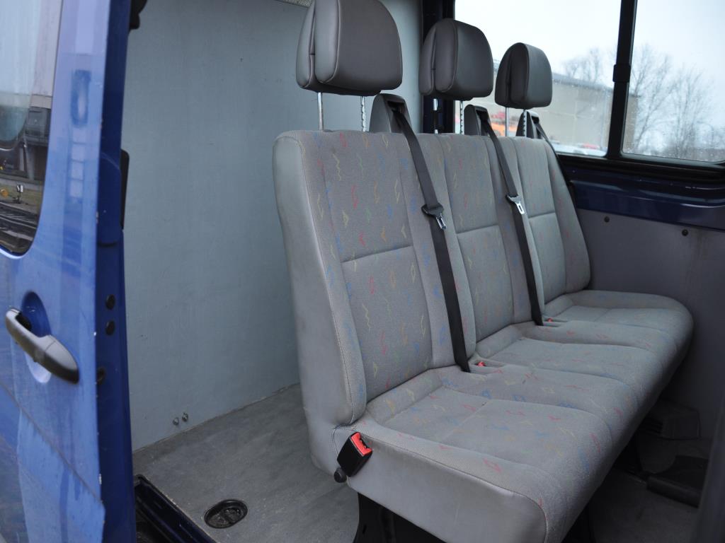 Dobrze utrzymane maszyny do obróbki drewna, systemy odciągowe i narzędzia ręczne w warsztacie/porcie drzewnym-13