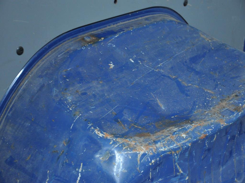 Dobrze utrzymane maszyny do obróbki drewna, systemy odciągowe i narzędzia ręczne w warsztacie/porcie drzewnym-17